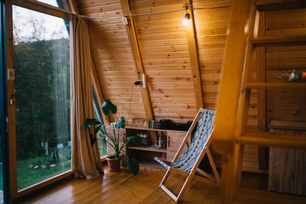 Cottage Sataplia room 5
